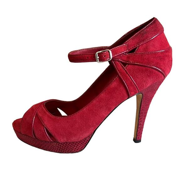 White House Black Market WHBM Red Suede Platform Open Toe Heels 7.5 - Picture 1 of 11